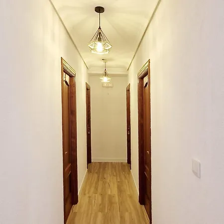 Cosma House Pensión Hinojedo