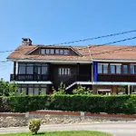 Cosma House Hinojedo