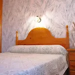 Pensión Cosma House 3*
