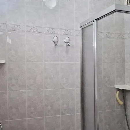 Cosma House Hinojedo