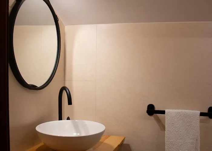 Guest house Cosma House Hinojedo